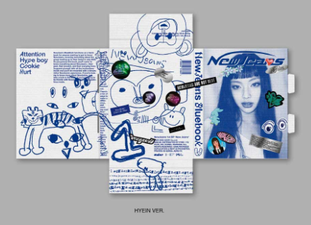 NEW JEANS - NEW JEANS (BLUEBOOK VER.)